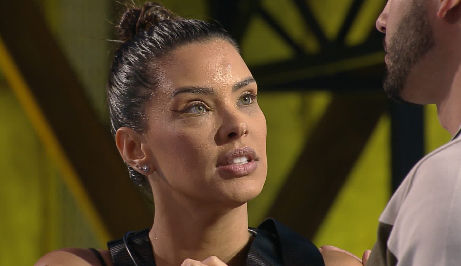 Ivy perde R$34 mil no Power Couple Brasil e se desespera