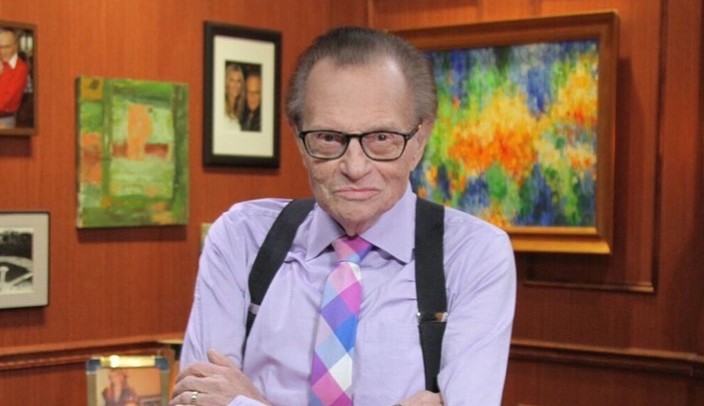 Apresentador americano Larry King morre aos 83 anos