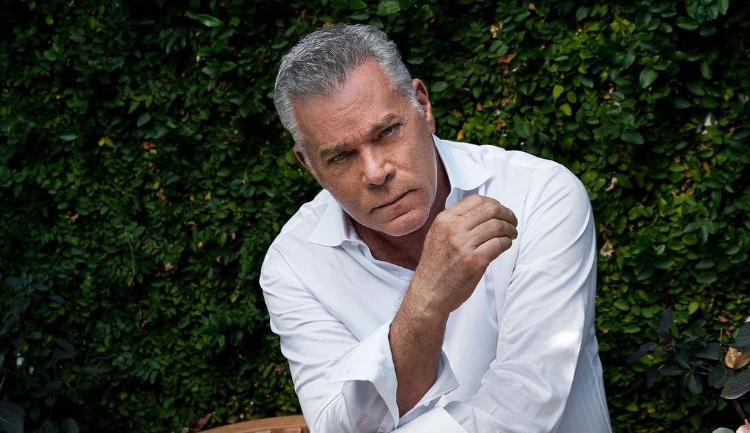 Tragetória de vida do ator Ray Liotta: Seus sucessos e suas dificuldades