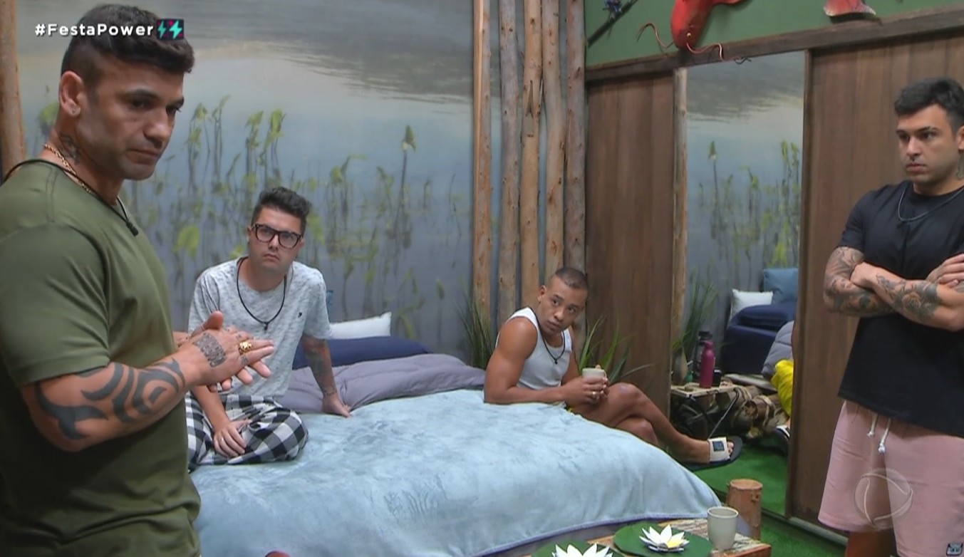 Power Couple: Hadson pede desculpas pelo seu descontrole na última briga: “Não sou aquilo ali”