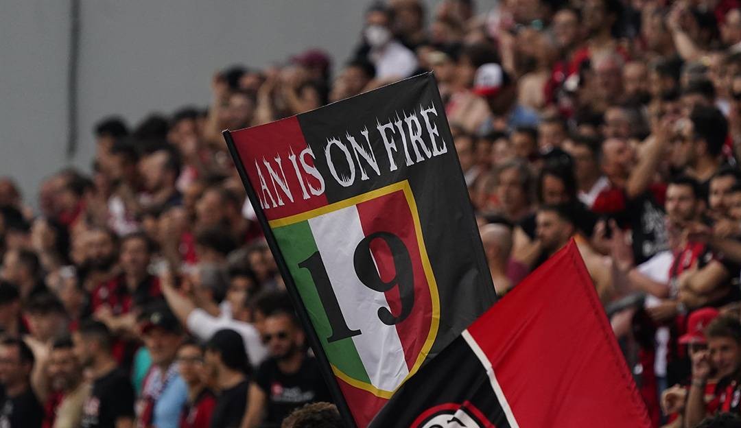 Fundo norte-americano confirma a compra do Milan por valor bilionário