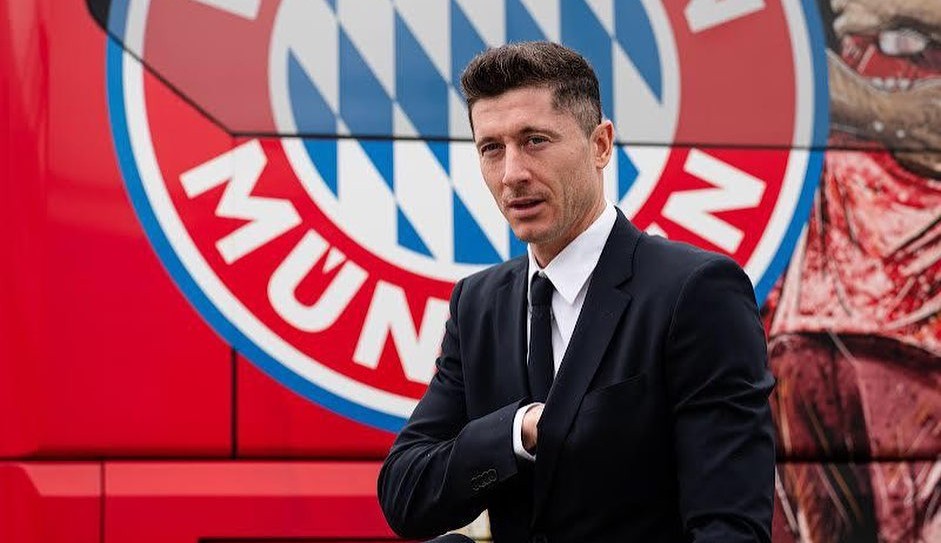 Lewandowski assume que só considera o Barcelona e reafirma a vontade de deixar o Bayern