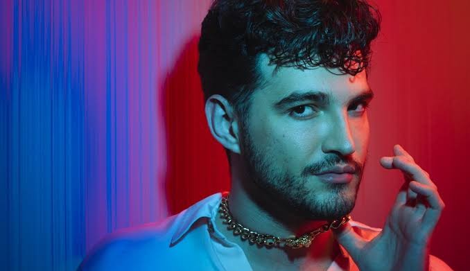 Jão desabafa com fãs através das redes sociais