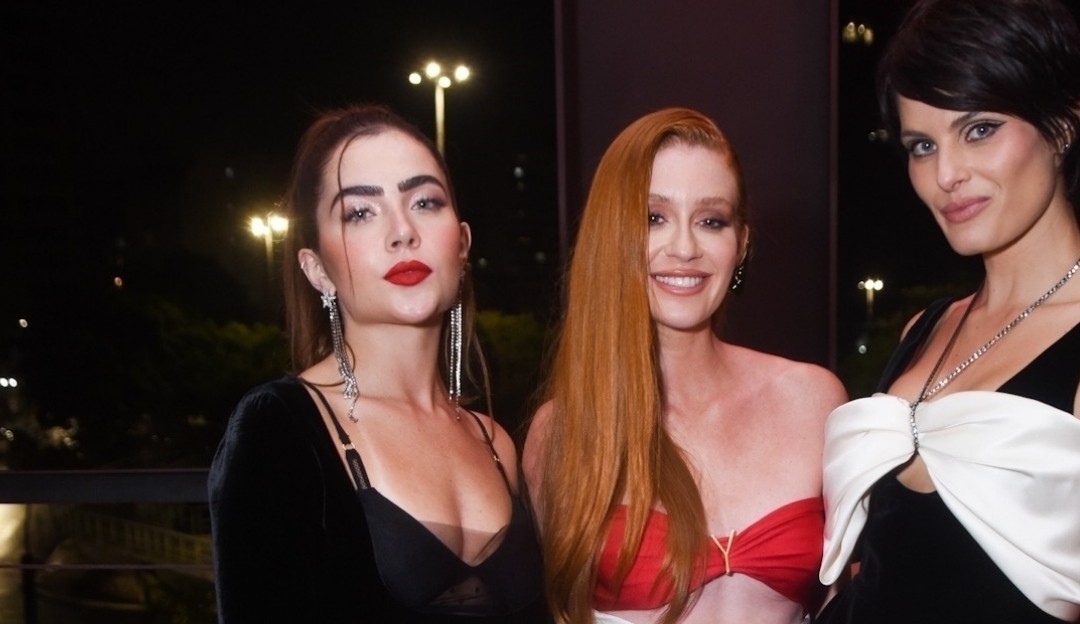 Jade Picon, Marina Ruy Barbosa e Isabeli Fontana esbanjam beleza no happy hour da Yves Saint Laurent Beauté
