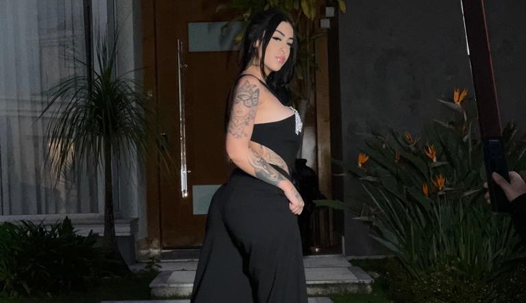 Kelly Araújo lança marca de roupas femininas: “Empoderada”