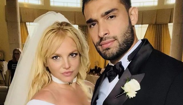 Britney Spears revela ter tido ataque de pânico em seu casamento
