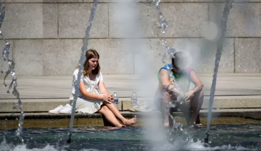 Mais de 60 milhões de pessoas sofrem com onda de calor intenso que atinge os EUA
