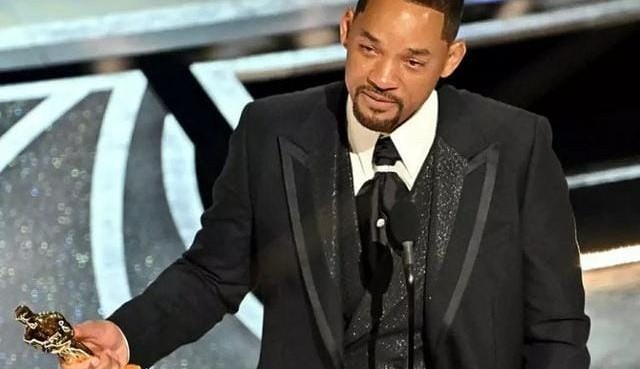 Will Smith se arrepende de ter dado uma tapa em Chris Rock no Oscar 2022