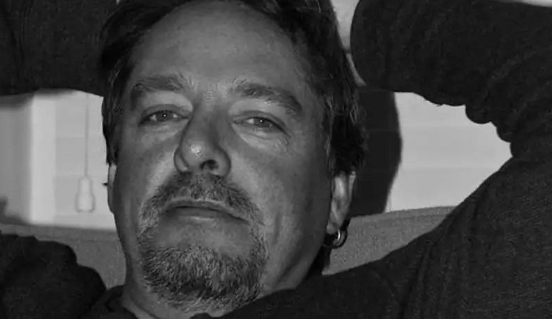 Tim Sale desenhista que trabalhou para DC e para Marvel, faleceu aos 66 anos