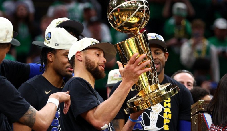 Veja a lista dos maiores campeões da NBA com o sétimo título do Golden State Warriors