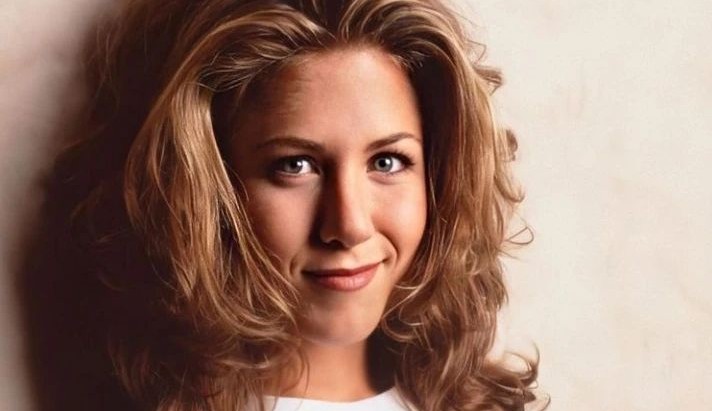 O corte “Modern Rachel” vai atualizar o seu cabelo sem diminuir comprimento