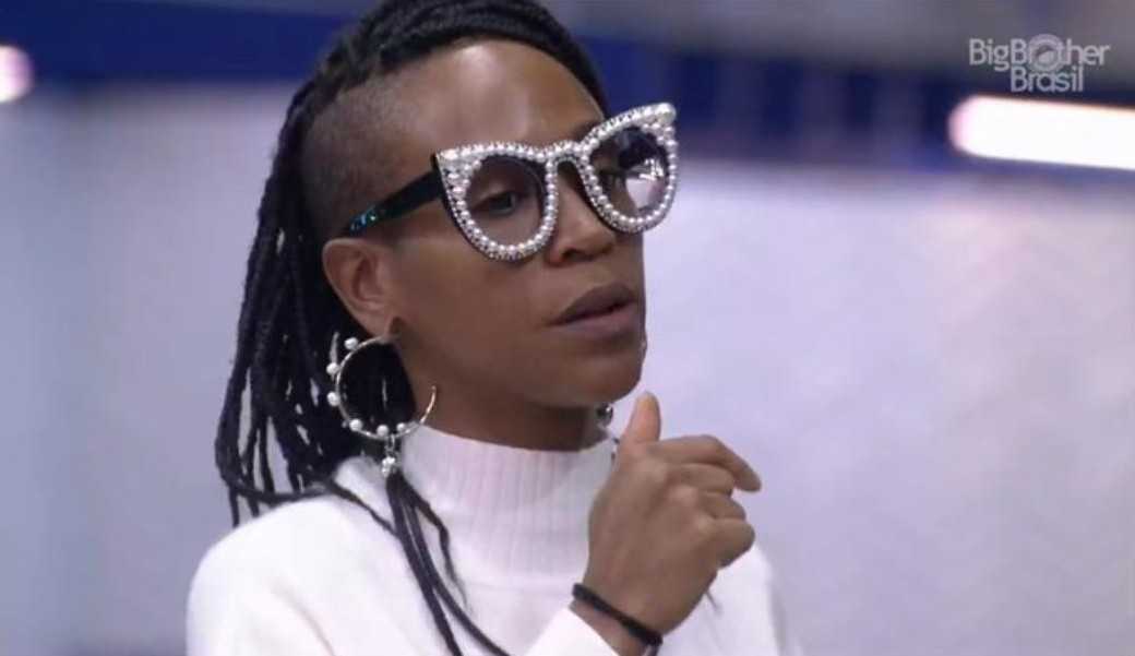BBB 21: Karol Conká conversa com Lucas e dispara: “Você não é rei”