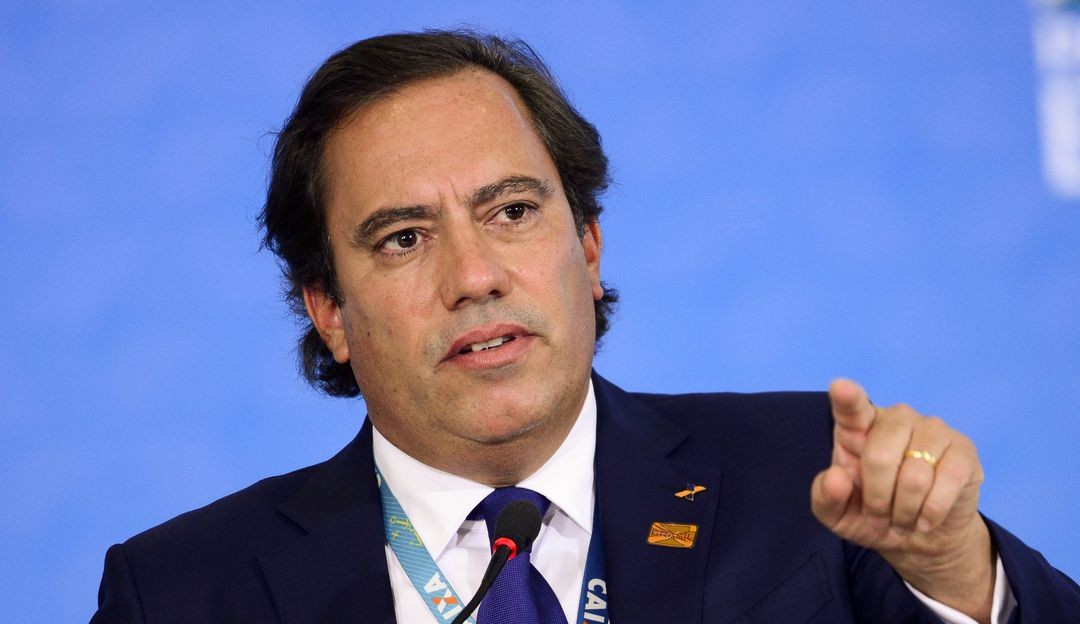 Denúncias de assédio na Caixa causam demissão de Pedro Guimarães