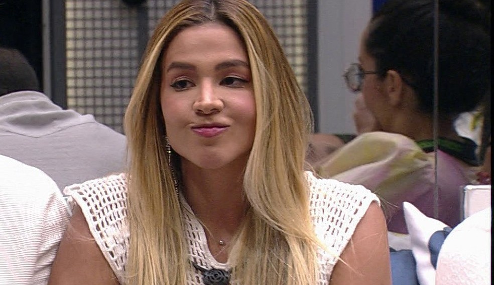 Com 83,5% dos votos, Kerline é a primeira eliminada do BBB 21