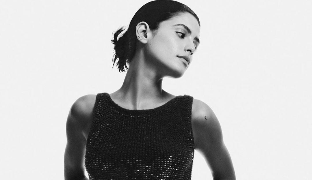 Julia Dalavia fala sobre sensualidade e sua identificação como bissexual