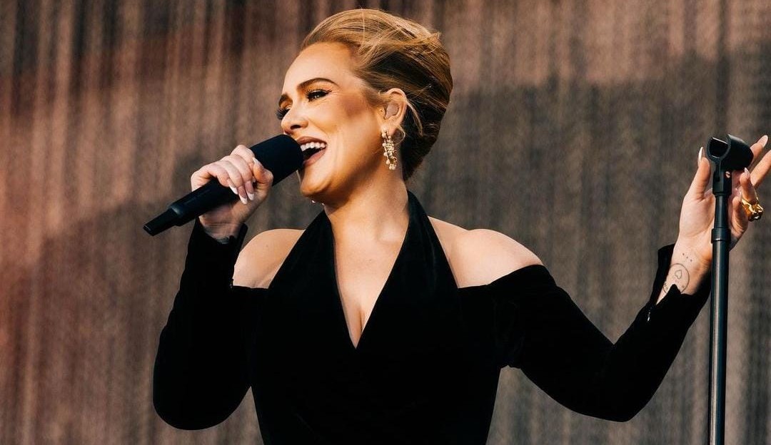 Adele comenta sobre cancelar residência de Show em Las Vegas