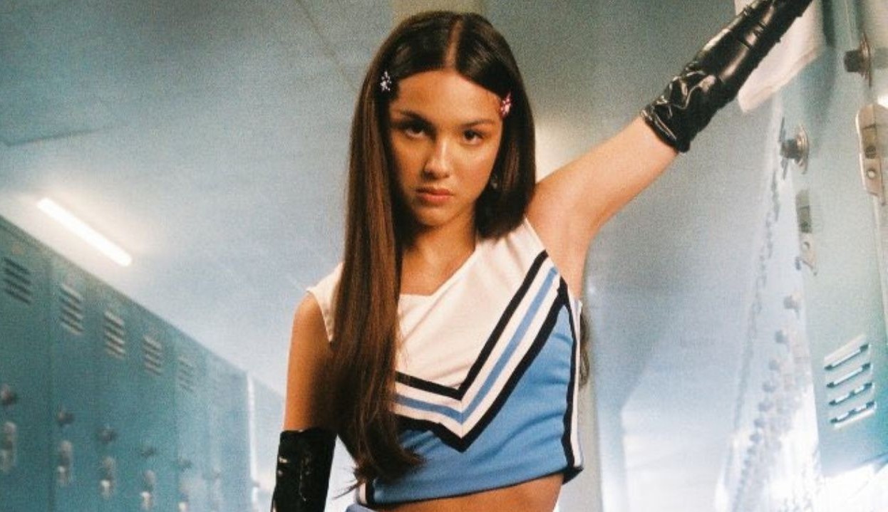 Olivia Rodrigo desenterra hit dos anos 90 de Natalie Imbruglia