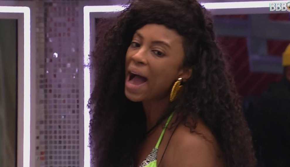 BBB21: Lumena se irrita e briga com Lucas: