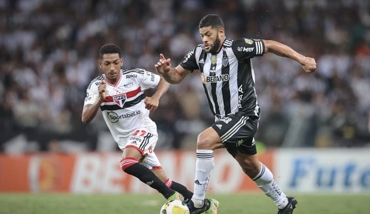 Hulk critica critérios de arbitragem e relata tom de ameaça de Daronco