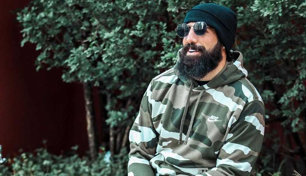 Kaysar Dadour estreia carreira musical e lança ‘Fogo no Parquinho’ em homenagem ao BBB