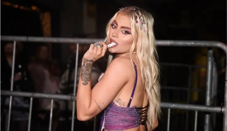 Luísa Sonza comemora seus 24 anos