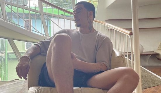 Whindersson Nunes se irrita com internautas e manda indireta para Luísa Sonza