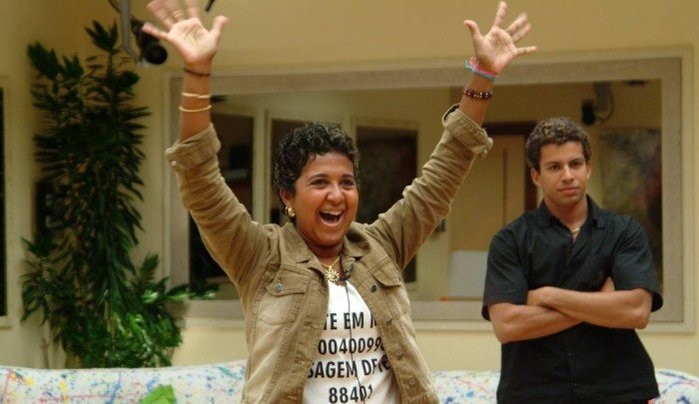 Entenda como Cida, campeã do BBB 4, perdeu toda a fortuna