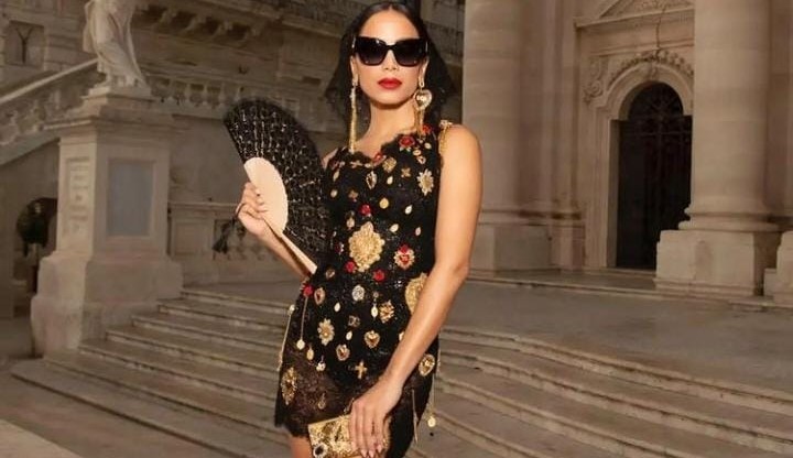 Envolver: “El Paso de Anitta” faz Anitta levar o troféu de Coreografia Mais Quente no “Premios Juventud”