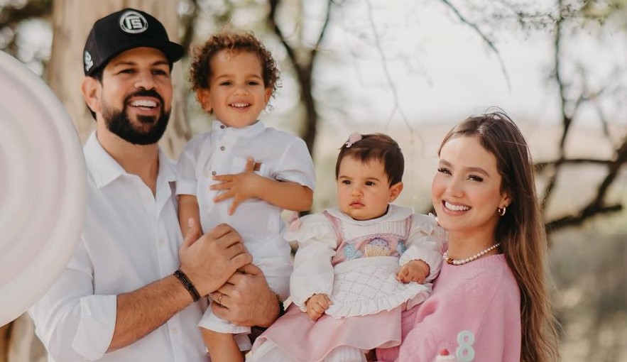 Biah Rodriguez se emociona ao falar sobre ida ao hospital com a filha