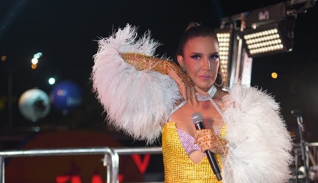 Cantora Ivete Sangalo revela seu segredo para enfrentar três horas de show