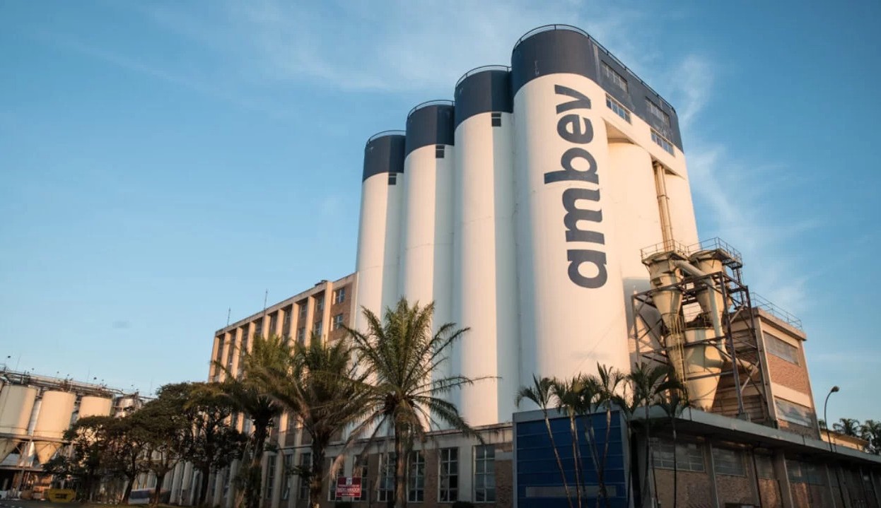 Ambev apresenta o desenvolvimento de uma empresa tech em bebidas