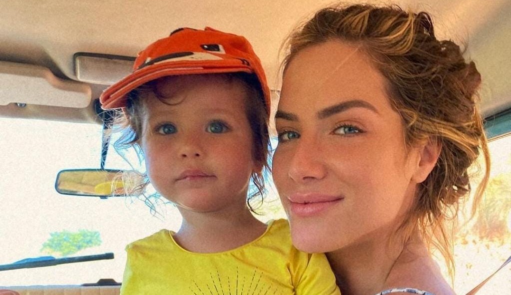 Giovanna Ewbank é impedida de ir para Portugal por falta de documento do filho: “Rir para não chorar”
