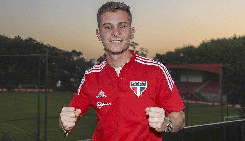 São Paulo anuncia contratação de craque argentino, Giuliano Galoppo