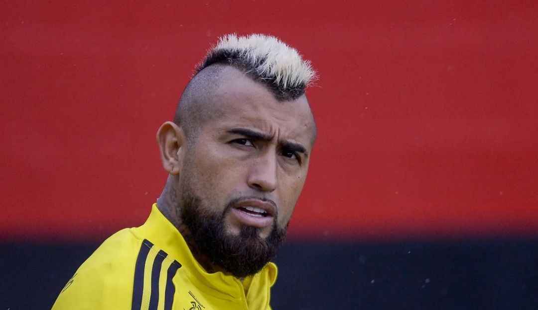 Com Vidal e Everton Cebolinha titulares pela primeira vez, Flamengo encara o Atlético-GO