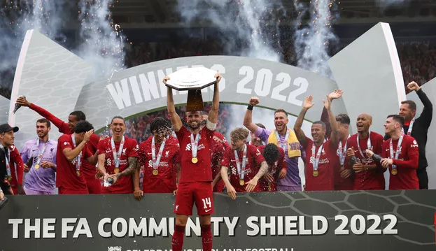 Liverpool é campeão da SuperCopa da Inglaterra após vencer Manchester City