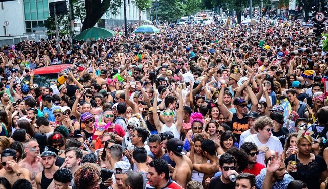 Carnaval em Casa tem Barões da Pisadinha e muito mais; confira!