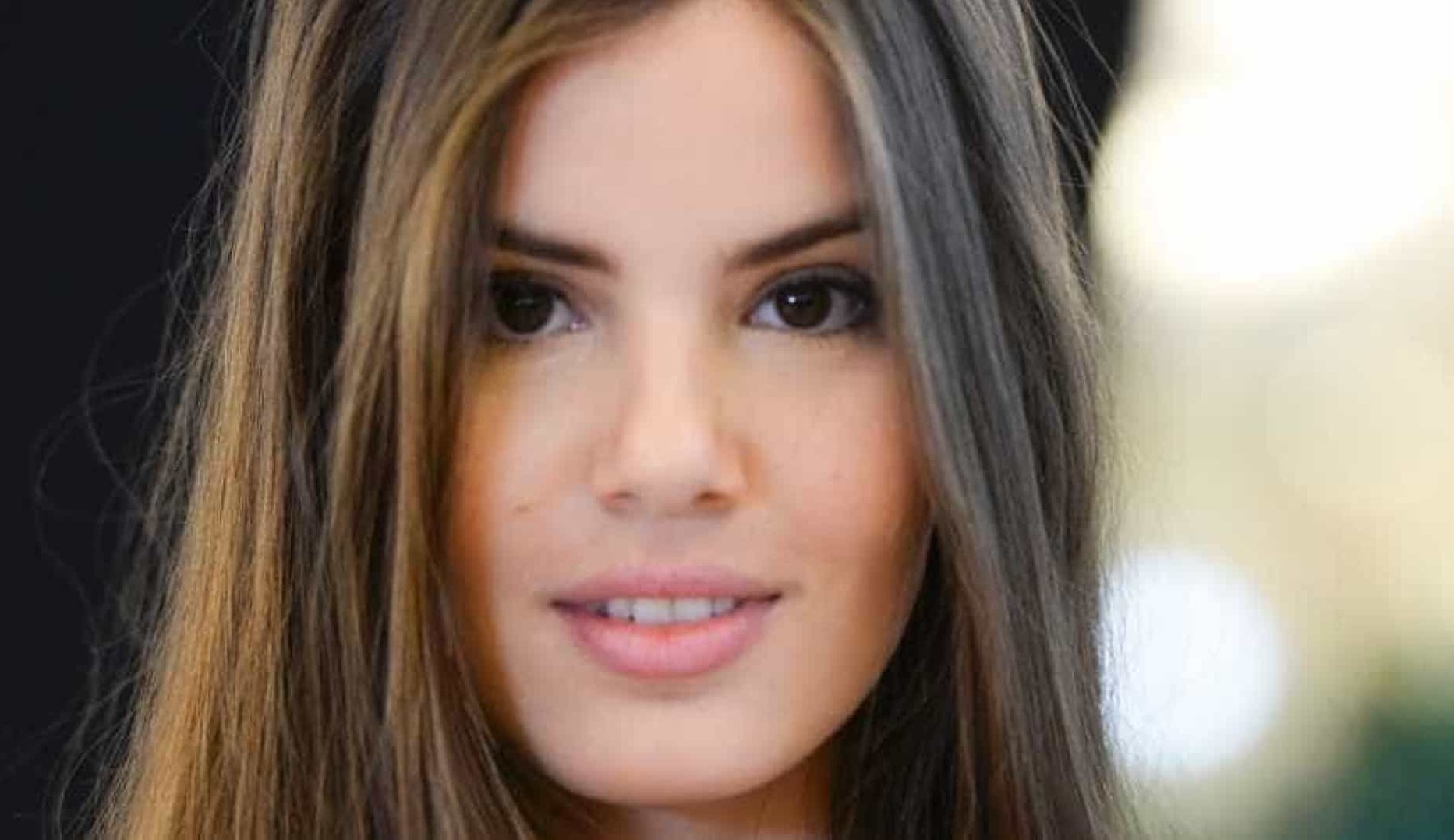 Confira a mudança das tendências nas sobrancelhas dos últimos anos