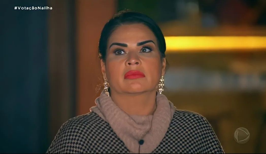 Solange Gomes detona Jaciara em dinâmica no Ilha Record