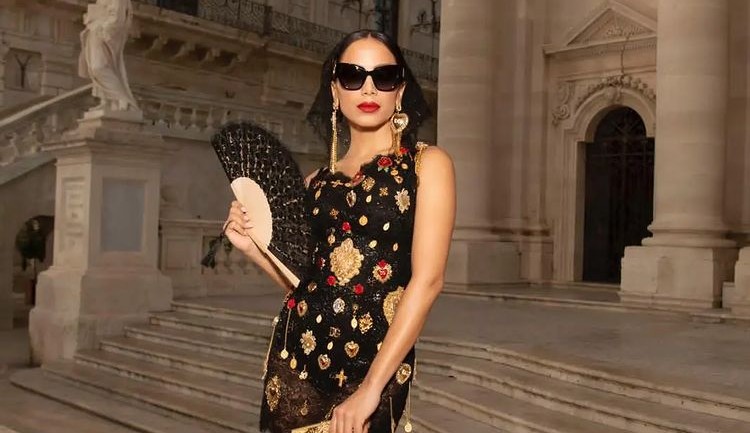 Anitta é vítima de fake news envolvendo HIV e se pronuncia: “Ter HIV não é xingamento”