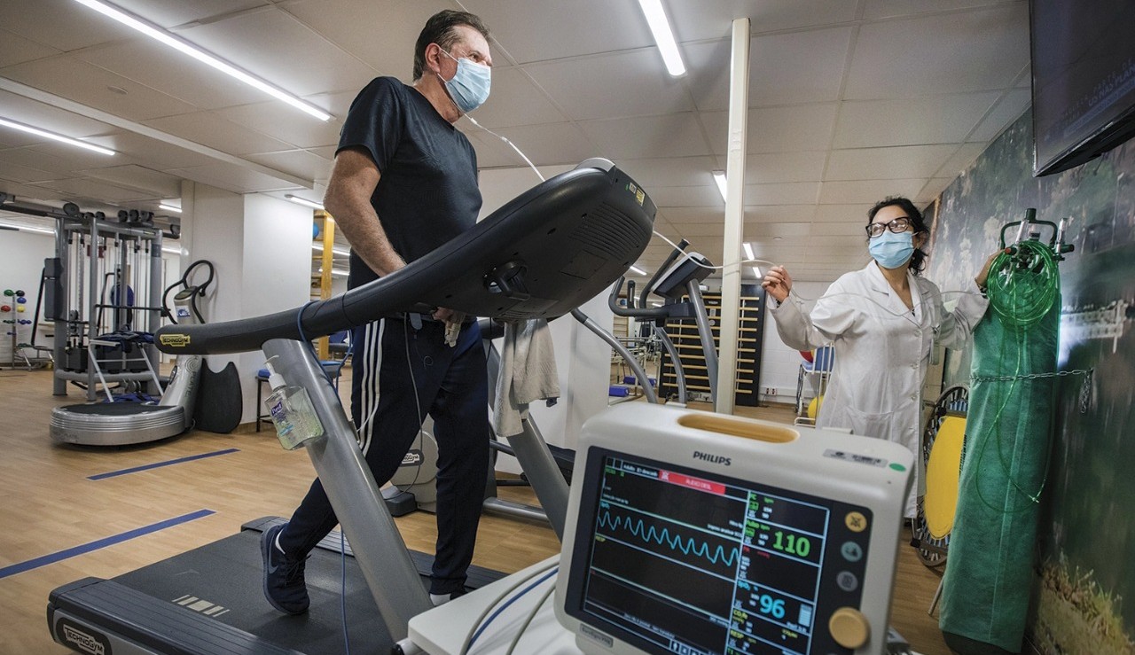 Segundo estudo holandês, um a cada oito pacientes desenvolve sintomas de Covid longa