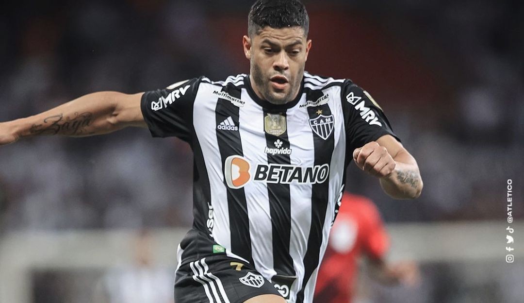 Após nova derrota do Atlético MG Hulk critica maturidade da equipe
