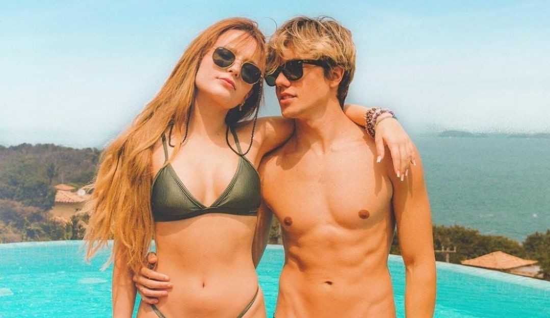 Larissa Manoela fala sobre o fim do relacionamento com Léo Cidade