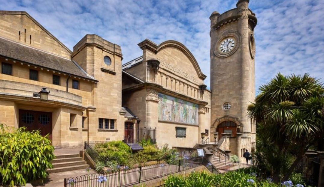 Museu de londres devolve artefatos saqueados para seu país de origem, Nigéria