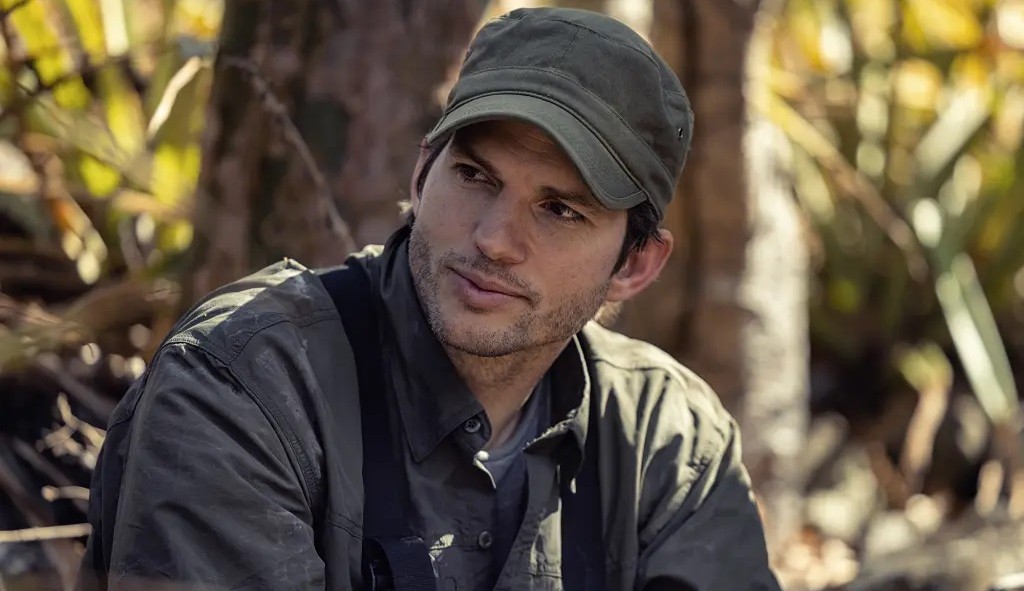 Ashton Kutcher revela que doença autoimune o deixou incapaz de ver, ouvir e andar