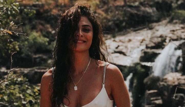 Juliana Paes posta fotos de viagem para Chapada dos Veadeiros e é elogiada por seguidores