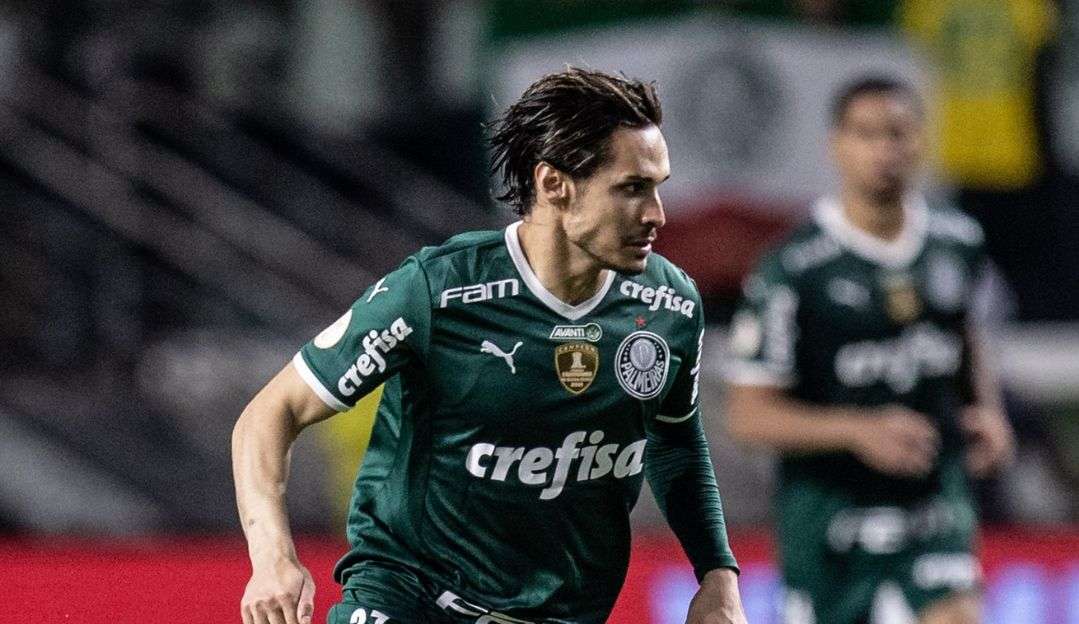 Após lesão, Raphael Veiga busca retomar seu desempenho