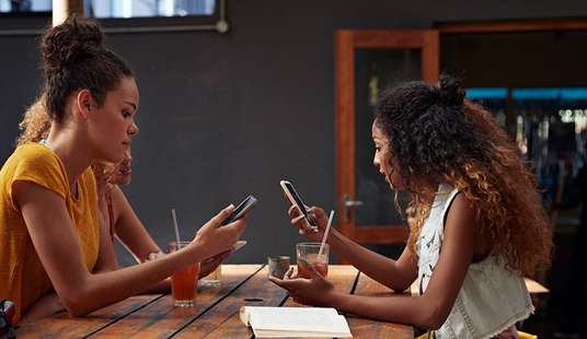 Entenda os benefícios e malefícios do uso das redes sociais