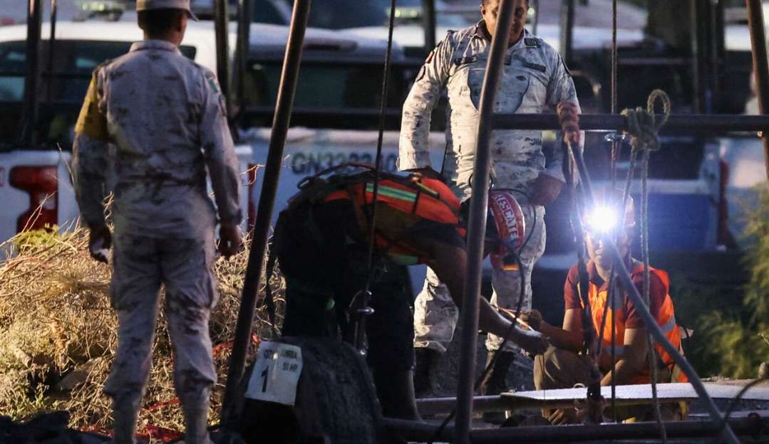 México: Inundação atrasa resgate dos 10 homens presos na mina
