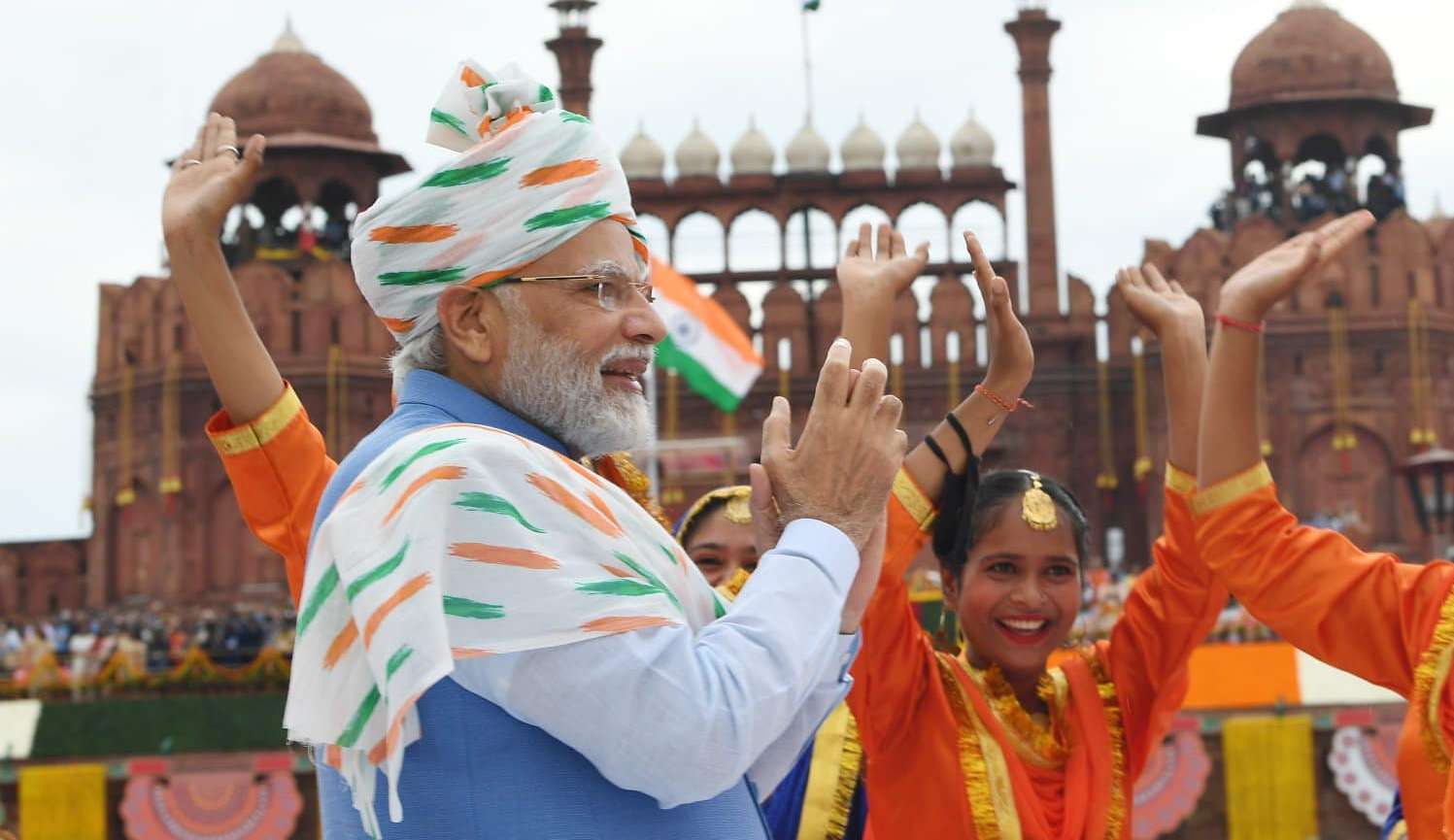 Primeiro-ministro da Índia quer transformar país em nação desenvolvida até o centenário da libertação colonial