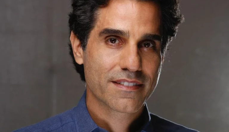 CEO da Vivo afirma que não dá para falar de ESG sem falar em digitalização